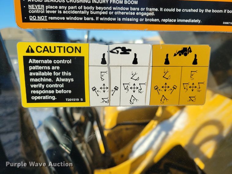 image for item DN3688 2006 John Deere  350D LC excavator
