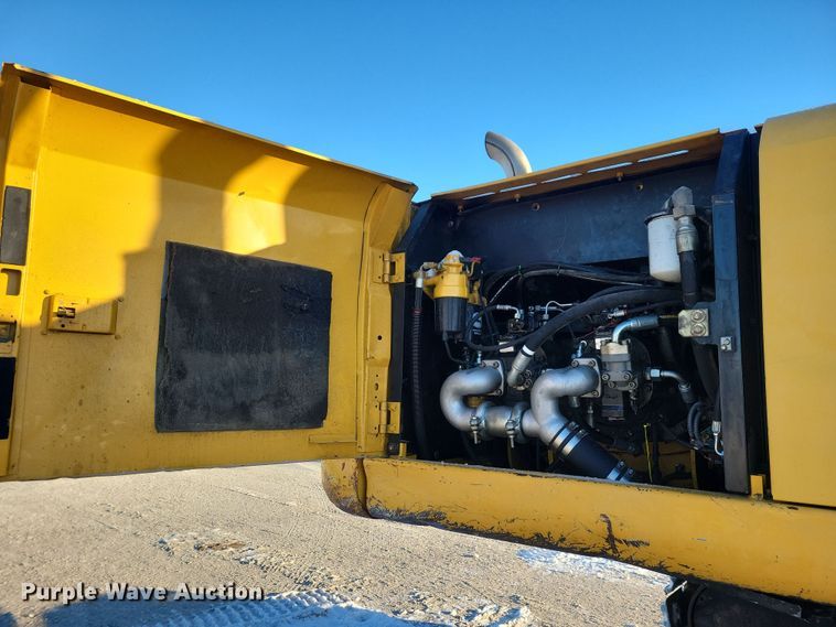 image for item DN3688 2006 John Deere  350D LC excavator