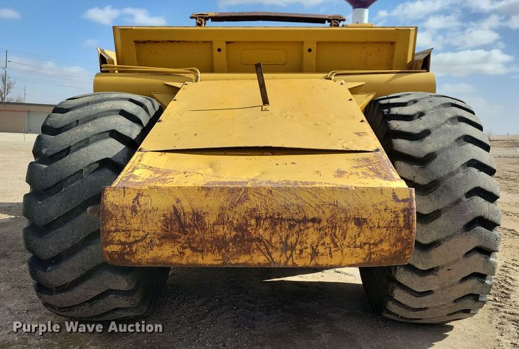 image for item DN3691 1968 Michigan 210H elevating scraper