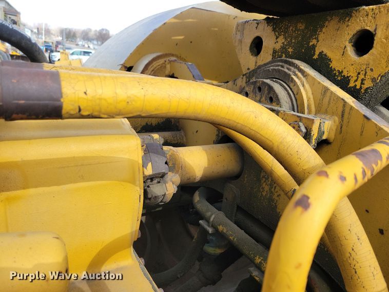 image for item DN3691 1968 Michigan 210H elevating scraper