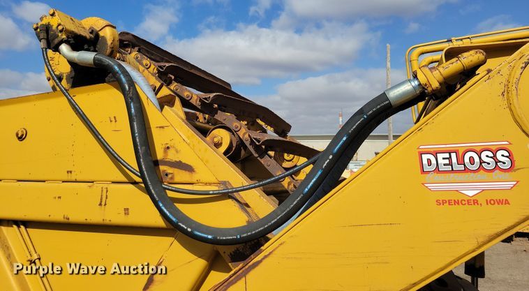 image for item DN3691 1968 Michigan 210H elevating scraper