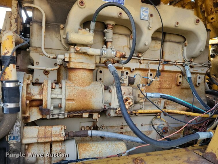 image for item DN3691 1968 Michigan 210H elevating scraper