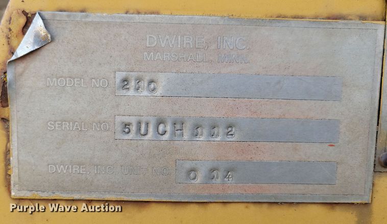 image for item DN3691 1968 Michigan 210H elevating scraper