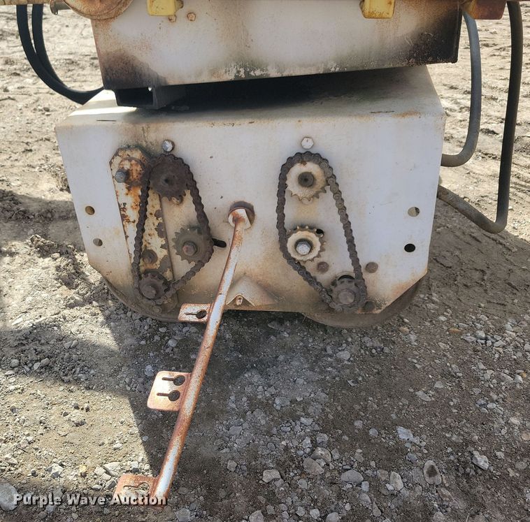 image for item DN3692 Gomaco PAV 65 Drum finisher bridge deck finisher