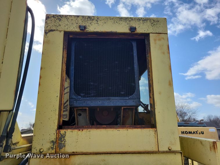 image for item DN3692 Gomaco PAV 65 Drum finisher bridge deck finisher