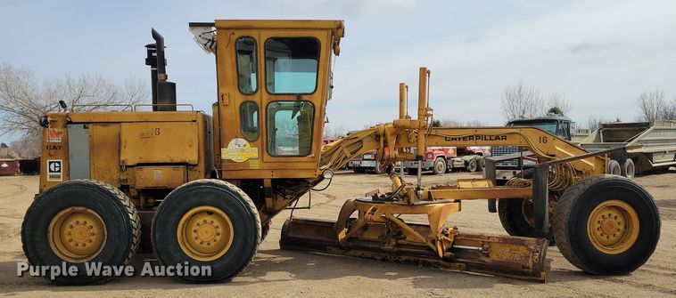 image for item DN3702 1975 Caterpillar  140G motor grader