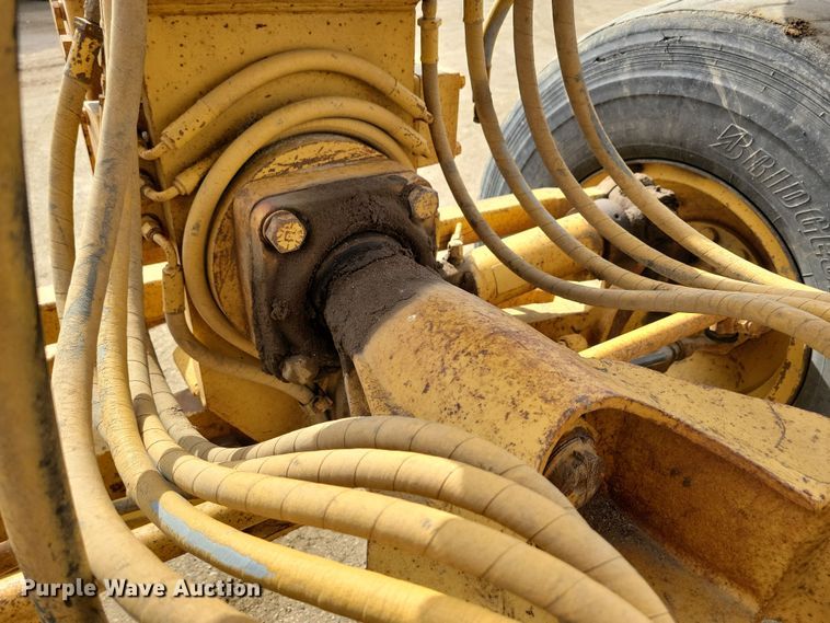 image for item DN3702 1975 Caterpillar  140G motor grader