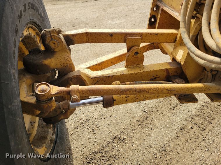 image for item DN3702 1975 Caterpillar  140G motor grader