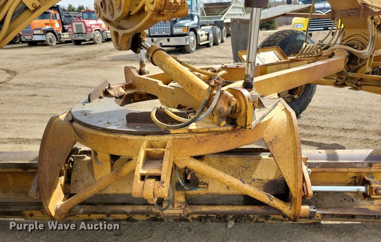 image for item DN3702 1975 Caterpillar  140G motor grader
