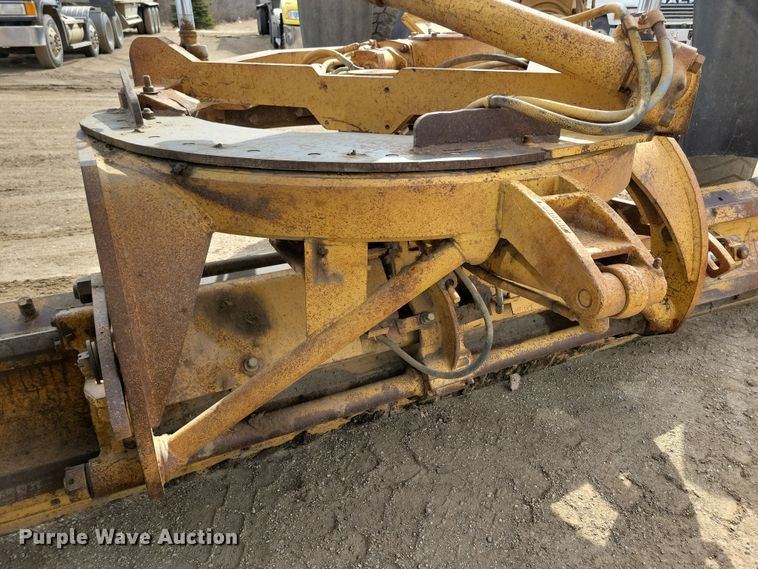 image for item DN3702 1975 Caterpillar  140G motor grader