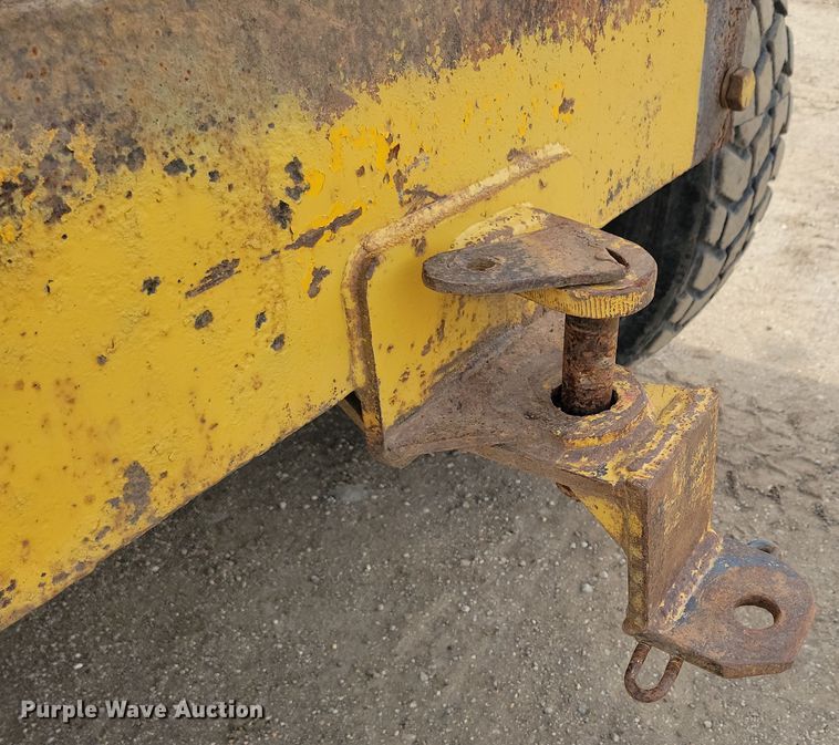 image for item DN3702 1975 Caterpillar  140G motor grader