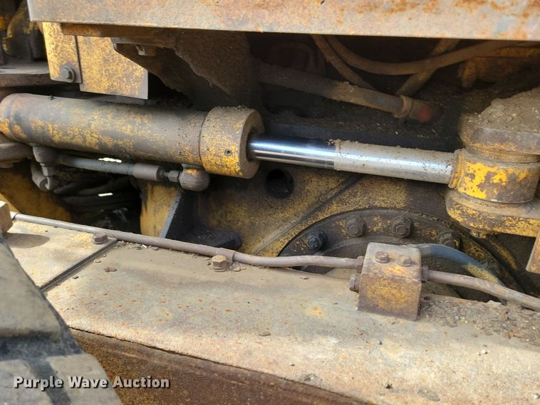 image for item DN3702 1975 Caterpillar  140G motor grader