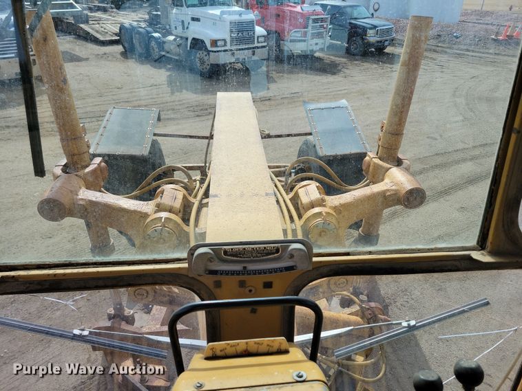 image for item DN3702 1975 Caterpillar  140G motor grader