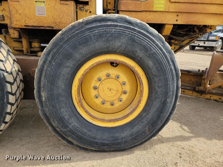 image for item DN3702 1975 Caterpillar  140G motor grader