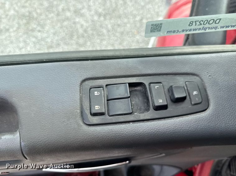 image for item DO0278 2017 Peterbilt 579 semi truck