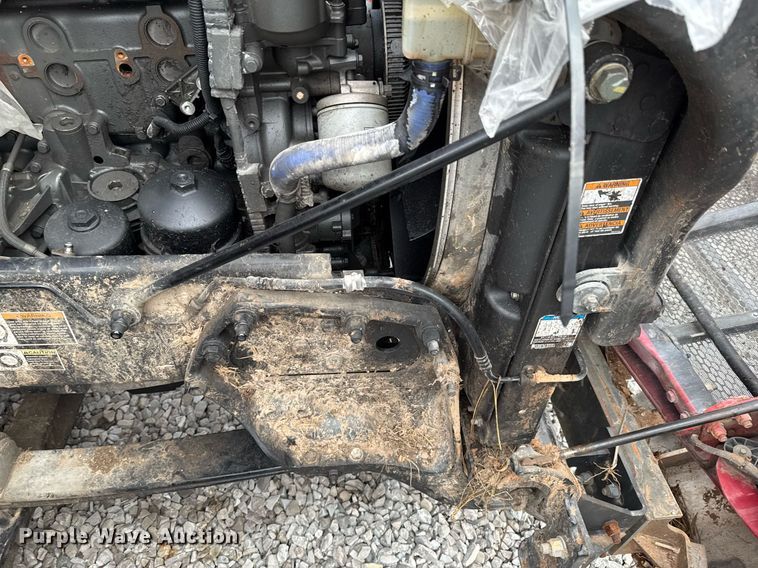 image for item DO0279 2020 Peterbilt 579 semi truck