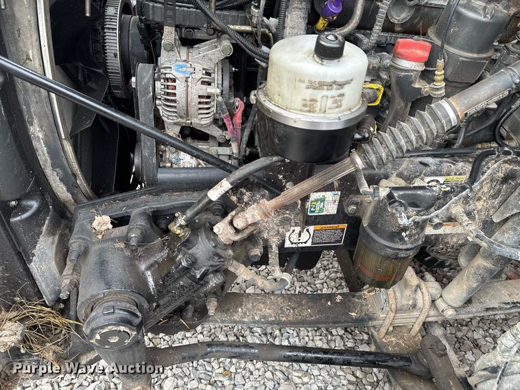 image for item DO0279 2020 Peterbilt 579 semi truck