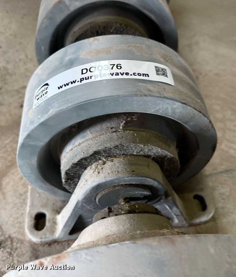 image for item DO0376  (4) Kimble mixer drum rollers