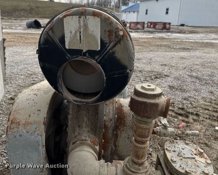 image for item DO0378 Crane 372 pump