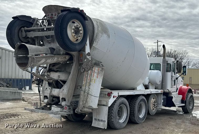 image for item DO0379 2016 Kenworth W900 ready mix truck