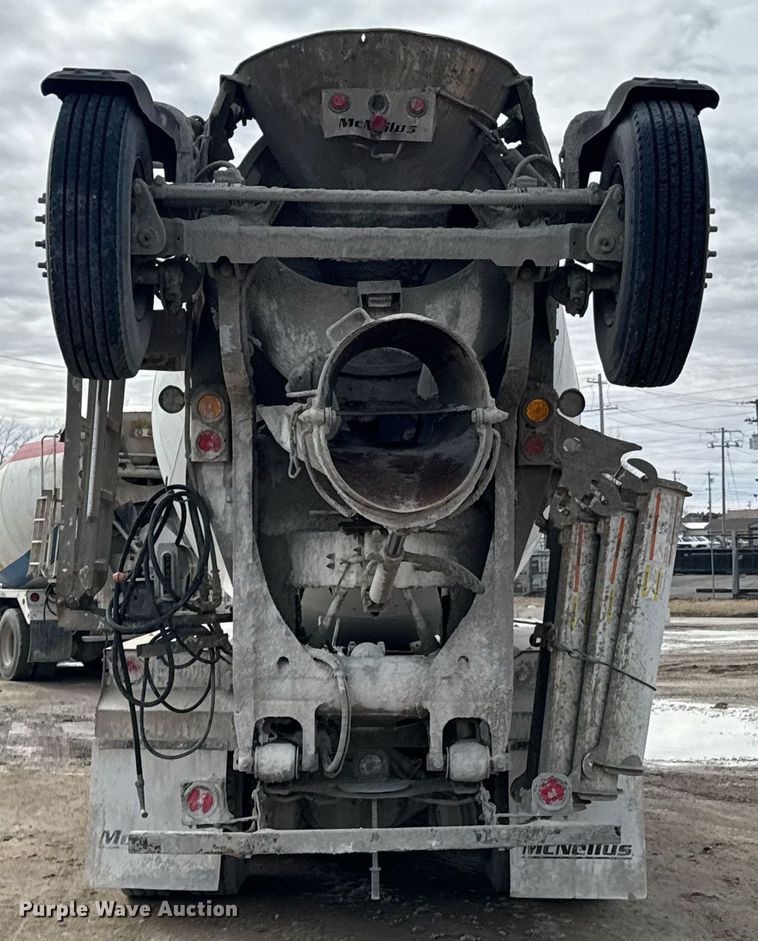 image for item DO0379 2016 Kenworth W900 ready mix truck