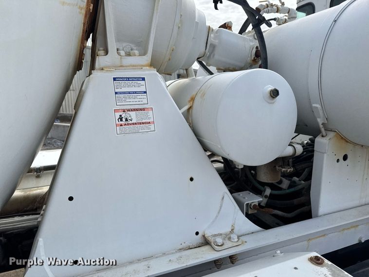 image for item DO0379 2016 Kenworth W900 ready mix truck