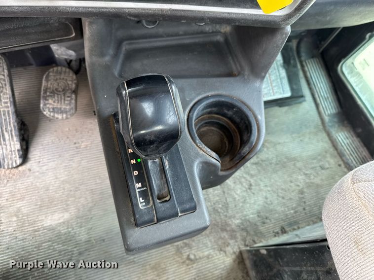 image for item DO0379 2016 Kenworth W900 ready mix truck