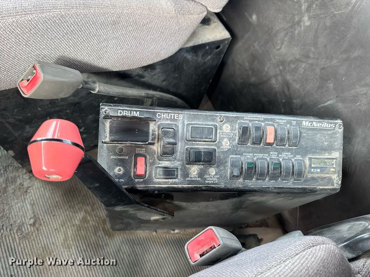 image for item DO0379 2016 Kenworth W900 ready mix truck