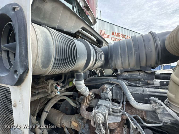 image for item DO0379 2016 Kenworth W900 ready mix truck