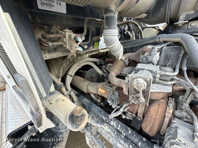 image for item DO0379 2016 Kenworth W900 ready mix truck