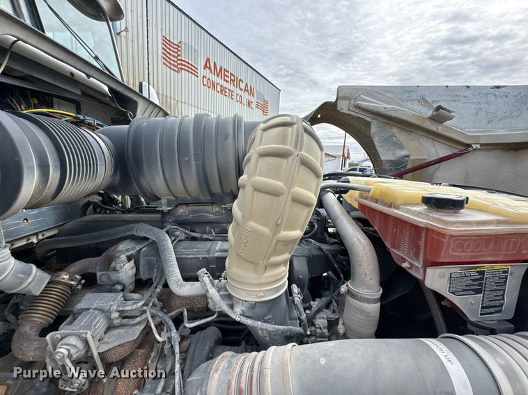 image for item DO0379 2016 Kenworth W900 ready mix truck