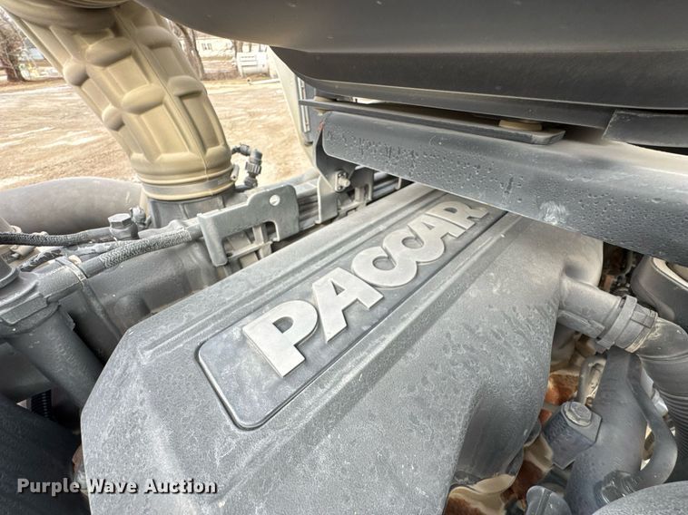 image for item DO0379 2016 Kenworth W900 ready mix truck