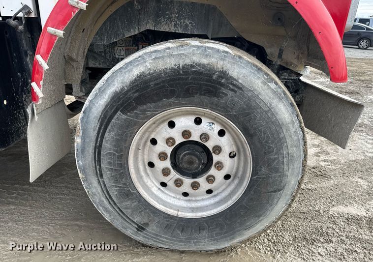 image for item DO0379 2016 Kenworth W900 ready mix truck