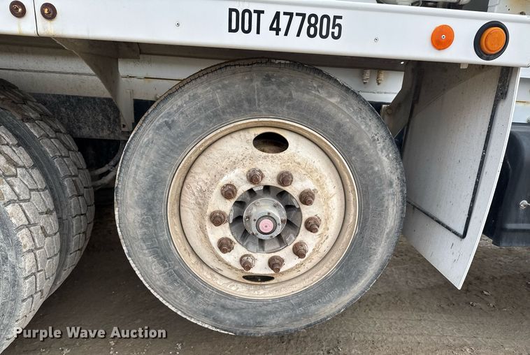 image for item DO0379 2016 Kenworth W900 ready mix truck