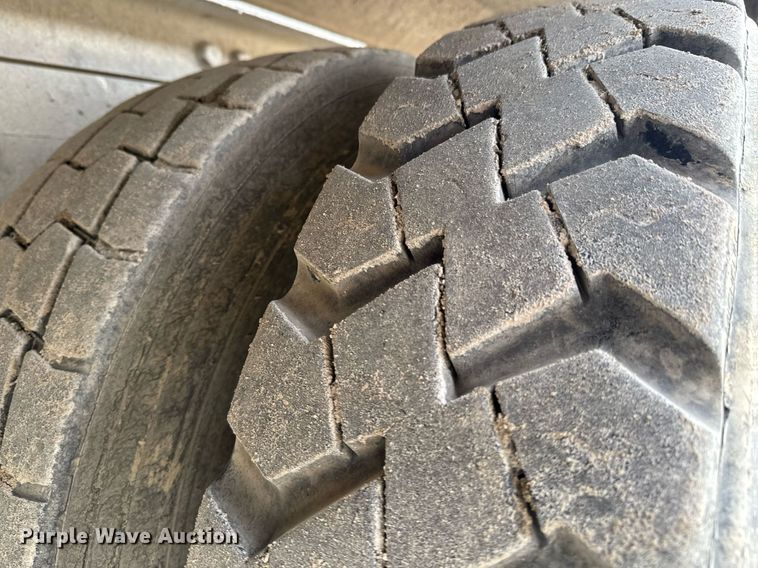 image for item DO0379 2016 Kenworth W900 ready mix truck