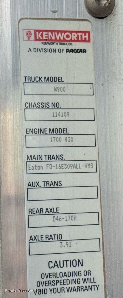 image for item DO0379 2016 Kenworth W900 ready mix truck