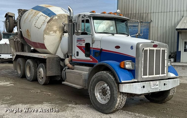 image for item DO0380 2015 Peterbilt 365 ready mix truck