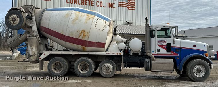 image for item DO0380 2015 Peterbilt 365 ready mix truck