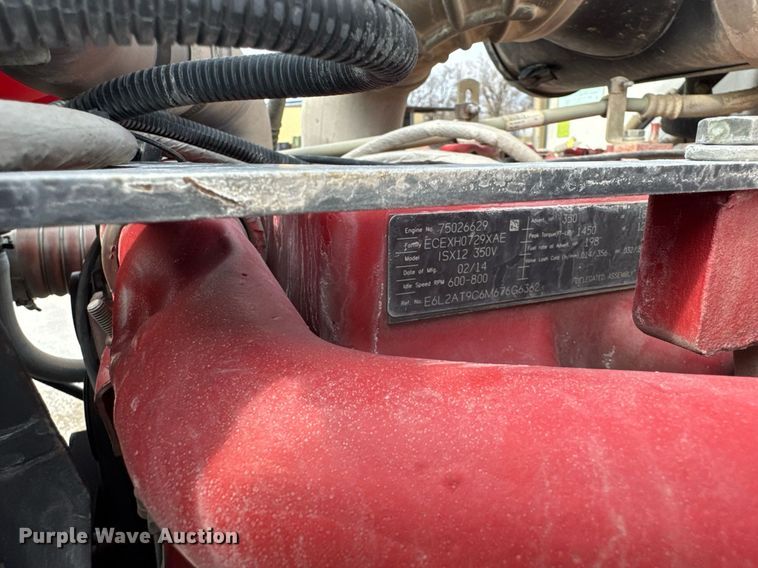 image for item DO0380 2015 Peterbilt 365 ready mix truck