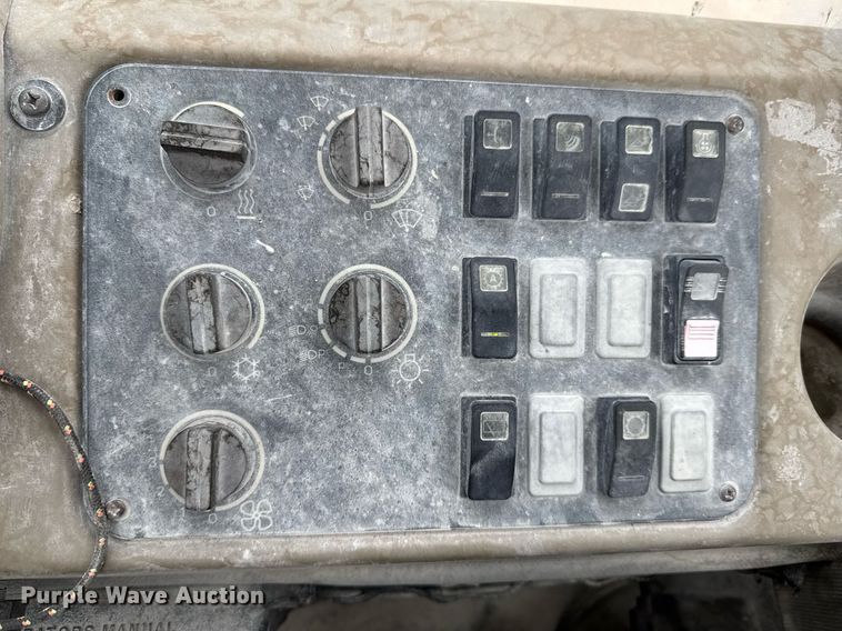 image for item DO0396 2005 Case 721D wheel loader