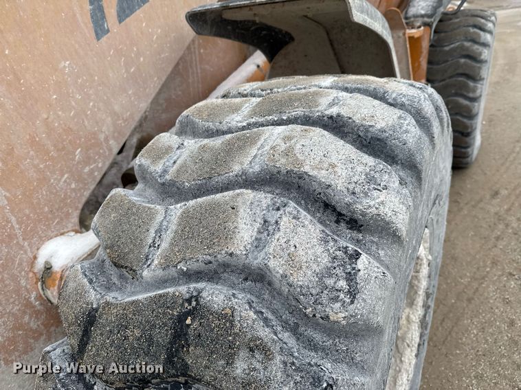 image for item DO0396 2005 Case 721D wheel loader