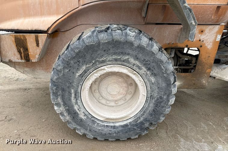 image for item DO0396 2005 Case 721D wheel loader