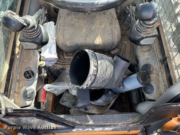 image for item DO0404 2017 Case TR340 tracked skid steer loader