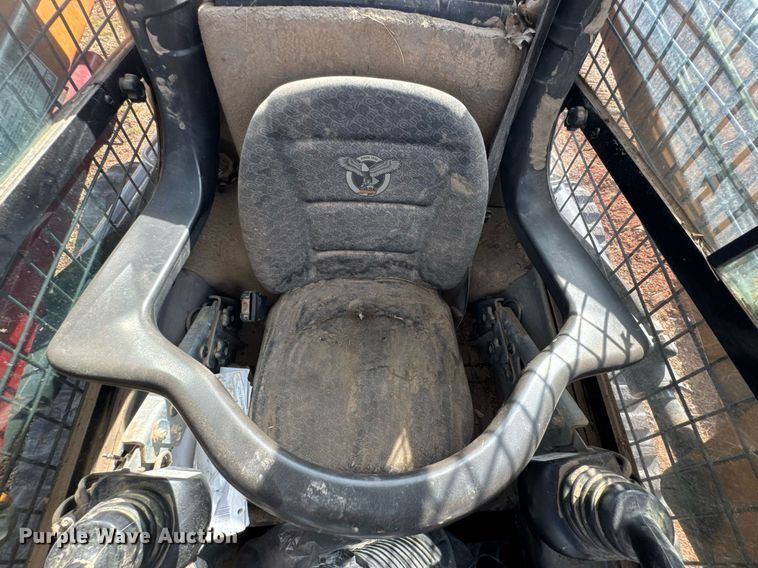 image for item DO0404 2017 Case TR340 tracked skid steer loader