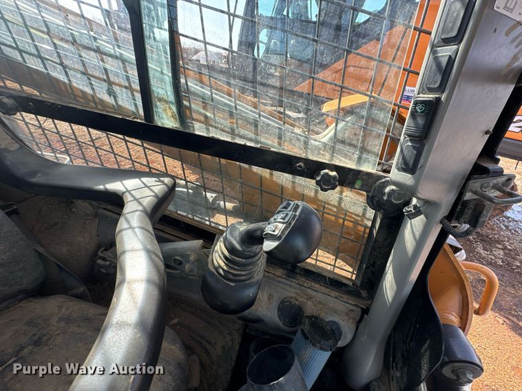 image for item DO0404 2017 Case TR340 tracked skid steer loader