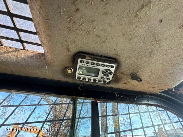 image for item DO0404 2017 Case TR340 tracked skid steer loader