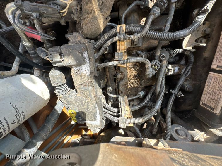 image for item DO0404 2017 Case TR340 tracked skid steer loader