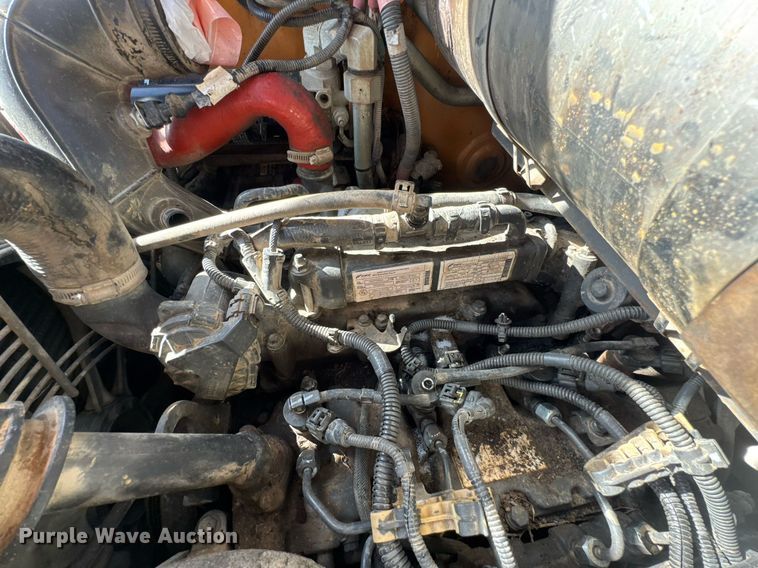 image for item DO0404 2017 Case TR340 tracked skid steer loader