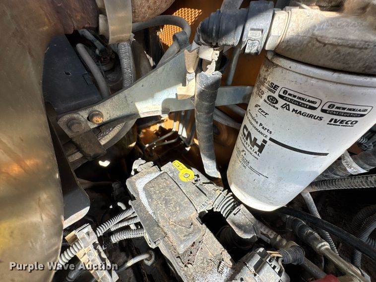 image for item DO0404 2017 Case TR340 tracked skid steer loader