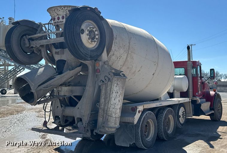 image for item DO0416 2016 Kenworth W900 ready mix truck